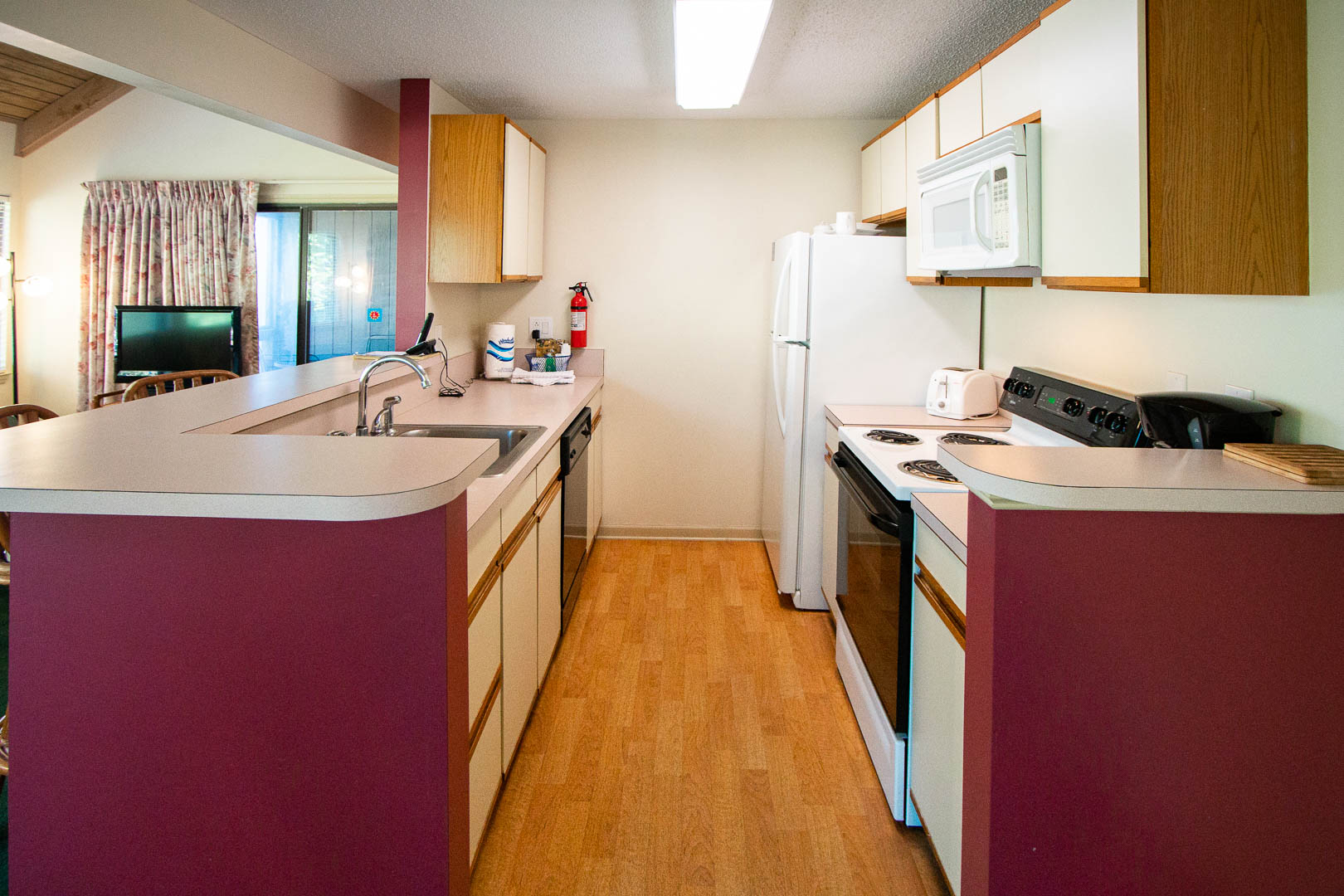 A fully equipped kitchen at VRI's Sandcastle Cove in New Bern, North Carolina.